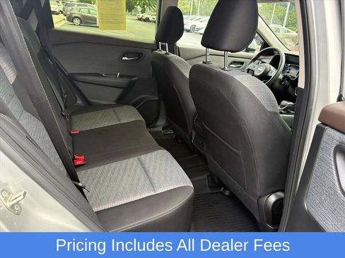 Used 2023 Nissan Rogue SV AWD/4WD image 21