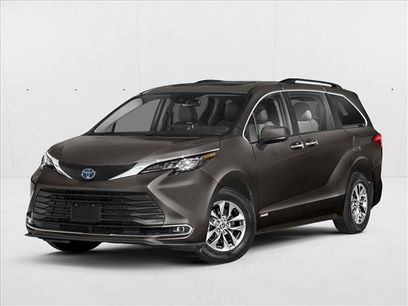Used 2024 Toyota Sienna XLE