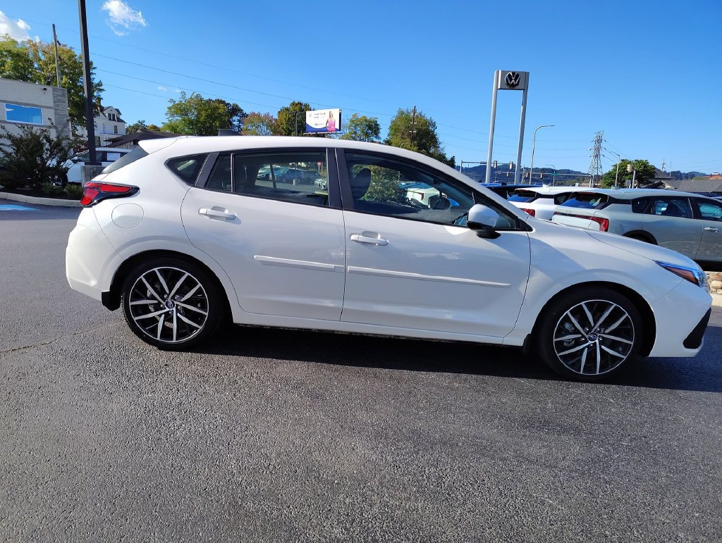 Used 2026 Subaru Impreza 2.0i Sport AWD/4WD image 4