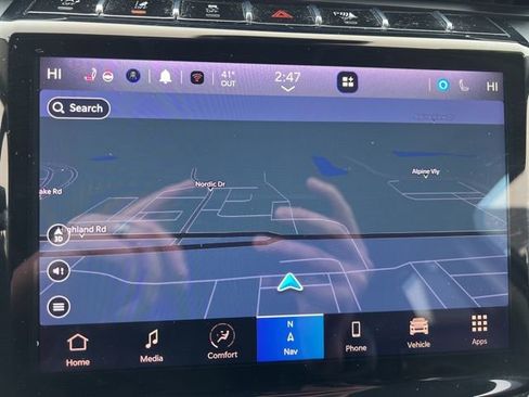 Used 2023 Jeep Grand Cherokee L Limited image 28