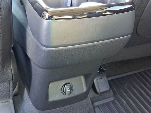 New 2025 Kia Telluride S image 22