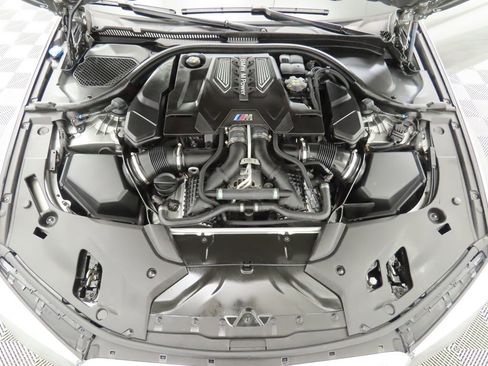 Used 2018 BMW M5 image 28