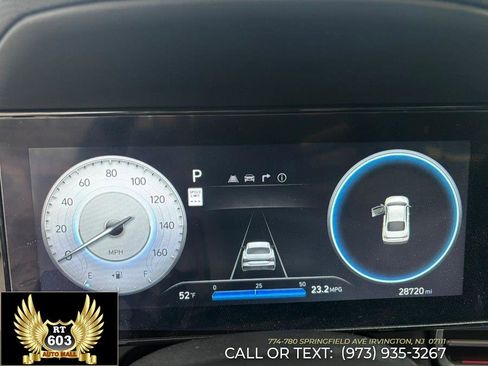 Used 2025 Hyundai Elantra SEL image 16