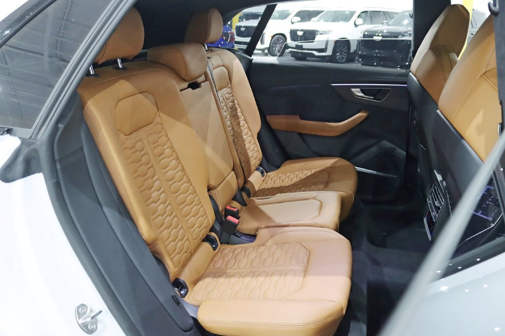 Used 2026 Audi RS Q8 performance AWD/4WD image 37