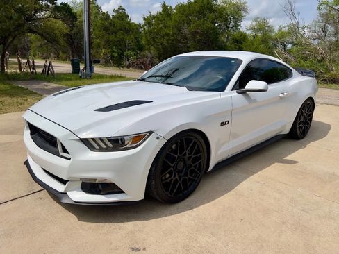 Used 2015 Ford Mustang GT Premium w/ Equipment Group 401A image 6