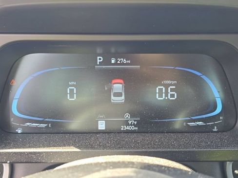 Used 2025 Hyundai Elantra SE FWD image 20