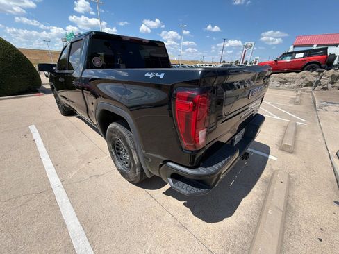 Used 2021 GMC Sierra 1500 Elevation AWD/4WD image 3