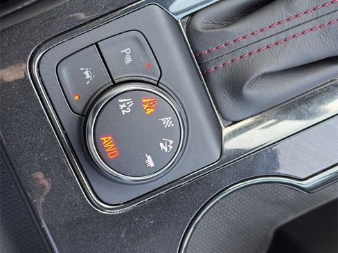 Used 2022 Chevrolet Blazer RS w/ Enhanced Convenience Package image 38