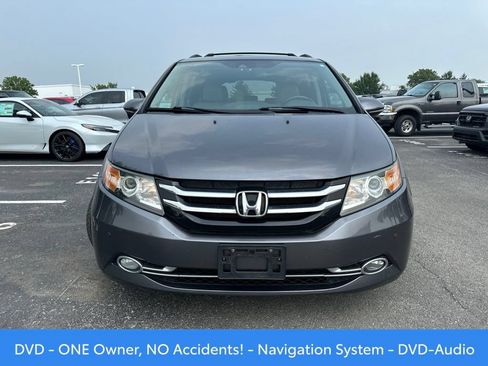 Used 2016 Honda Odyssey Touring image 2