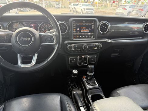 Used 2021 Jeep Wrangler Unlimited Sahara image 36