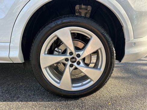 New 2025 Audi Q5 Premium Plus AWD/4WD image 10