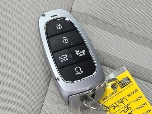 Used 2022 Hyundai Sonata SEL w/ Convenience Package image 38
