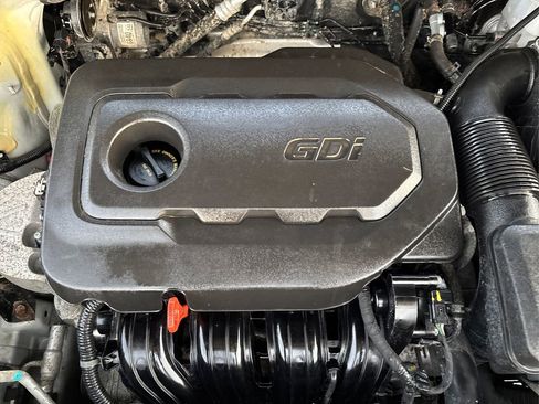 Used 2016 Kia Sorento LX image 13