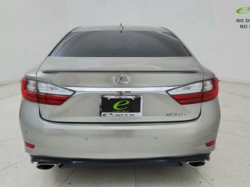 Used 2018 Lexus ES 350 w/ Premier Package FWD image 5