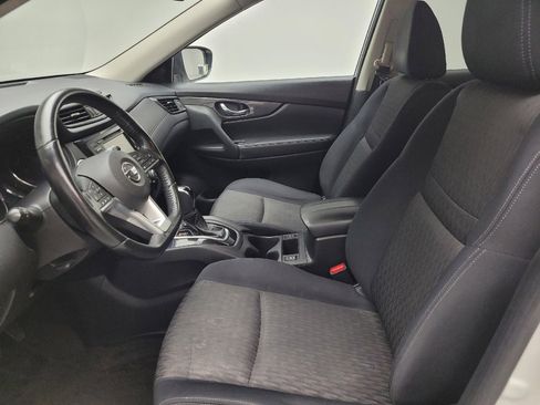 Used 2018 Nissan Rogue SV w/ Premium Package AWD/4WD image 17
