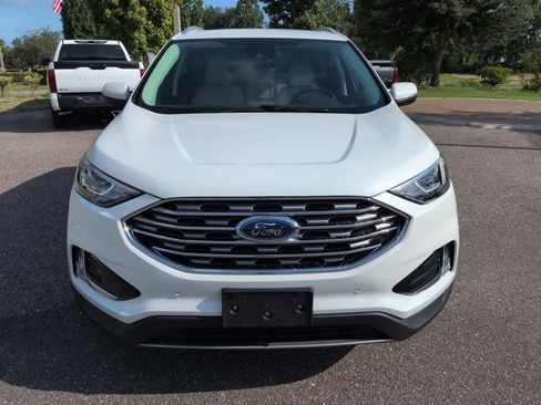 Used 2021 Ford Edge Titanium FWD image 9