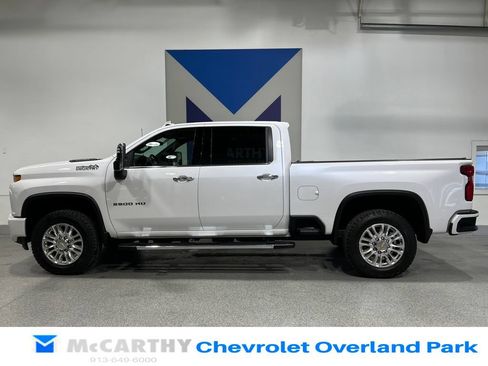 Used 2021 Chevrolet Silverado 2500 High Country w/ Z71 Off-Road Package AWD/4WD image 10