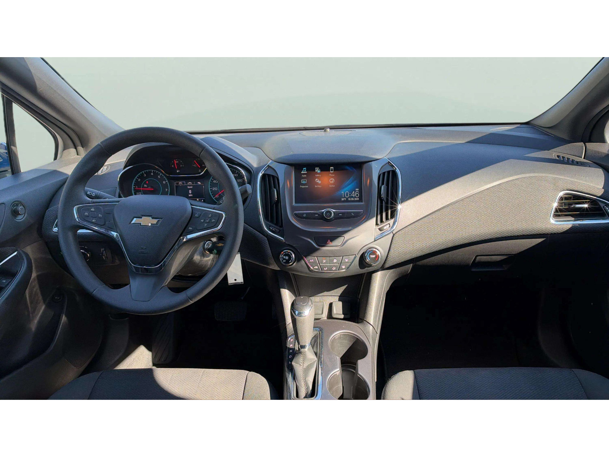 Used 2018 Chevrolet Cruze LT w/ RS Package FWD image 13