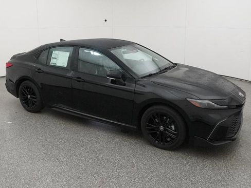 New 2026 Toyota Camry SE image 27