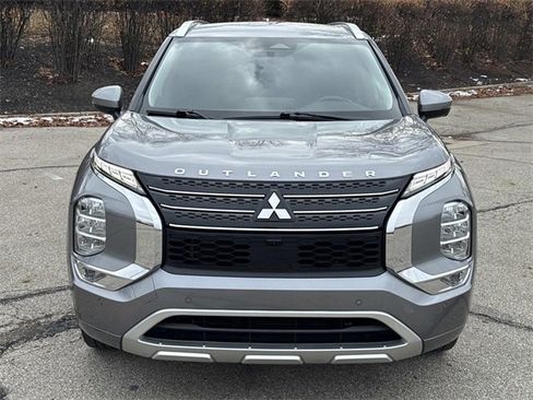 Used 2022 Mitsubishi Outlander SEL image 8