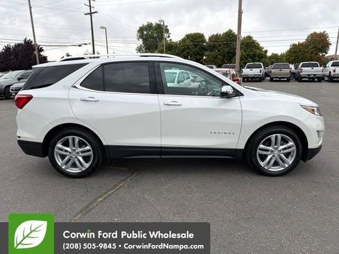 Used 2019 Chevrolet Equinox Premier AWD/4WD image 4