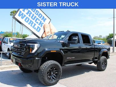 Used 2025 GMC Sierra 2500 AT4 w/ AT4 Premium Plus Package