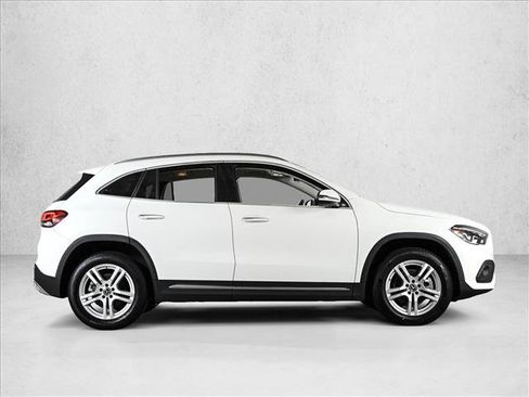 Used 2023 Mercedes-Benz GLA 250 4MATIC image 4