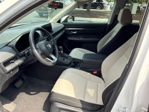 Used 2024 Honda CR-V EX image 15