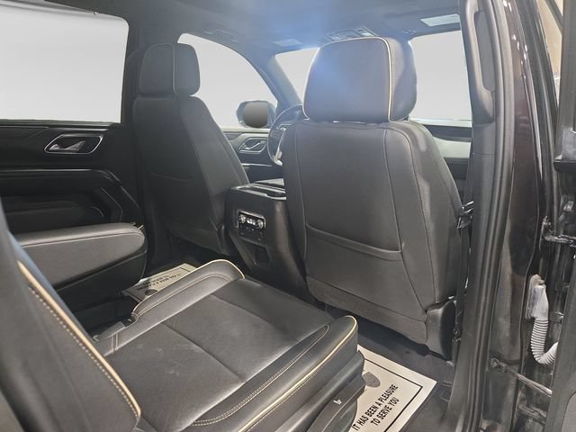 Used 2023 GMC Yukon XL SLT w/ SLT Luxury Package AWD/4WD image 26