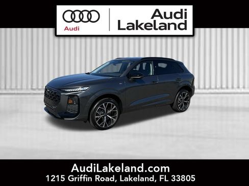 New 2026 Audi Q3 quattro 2.0T AWD/4WD image 1