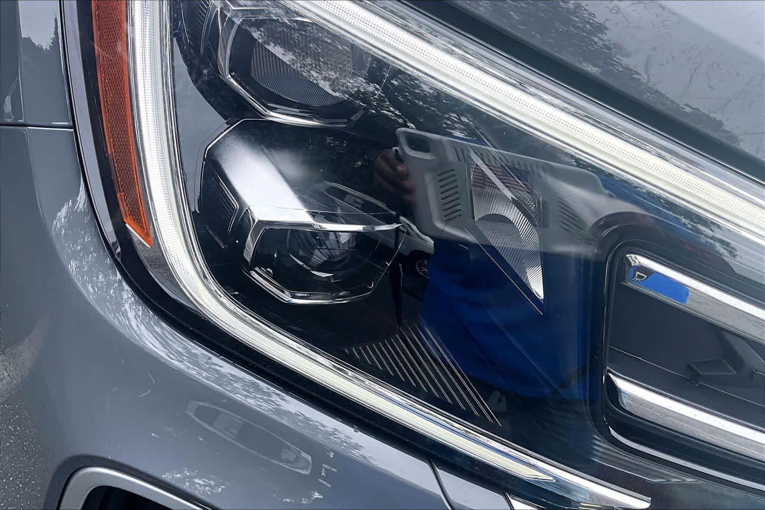 New 2026 Volkswagen Atlas SE FWD image 28