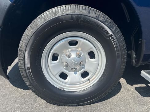 Used 2019 RAM 1500 Tradesman RWD image 9