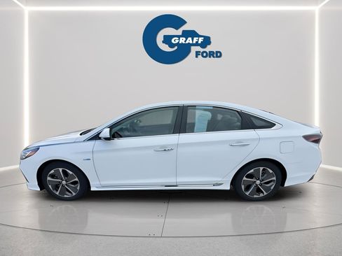 Used 2019 Hyundai Sonata Limited image 3