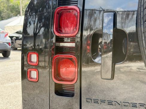 Certified 2025 Land Rover Defender 110 S AWD/4WD image 10