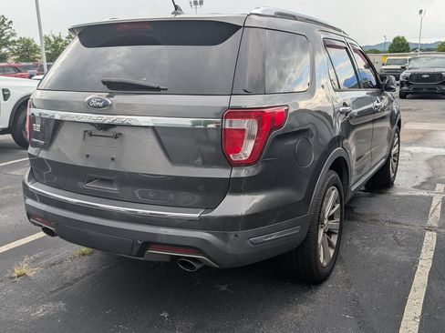Used 2019 Ford Explorer Limited w/ Class III Trailer Tow Package FWD image 3