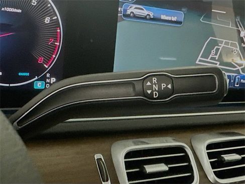 New 2026 Mercedes-Benz GLE 450 4MATIC image 17
