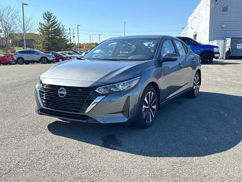 New 2025 Nissan Sentra SV w/ SV Premium Package image 8