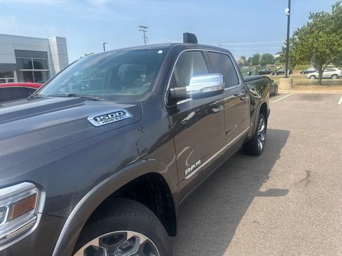 Used 2020 RAM 1500 Limited AWD/4WD image 3