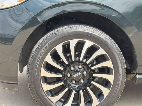 Used 2023 Lincoln Navigator L Black Label image 5