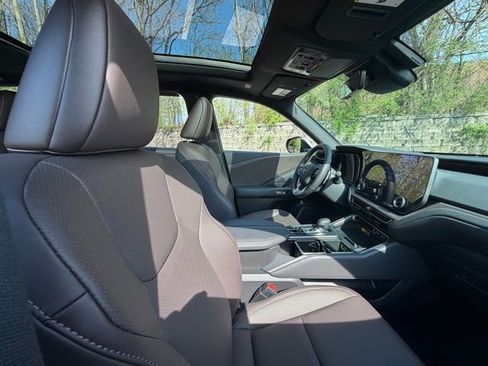 New 2026 Lexus TX 350 AWD image 16