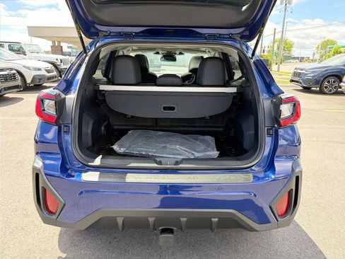 Used 2024 Subaru Crosstrek 2.5i Limited AWD/4WD image 37