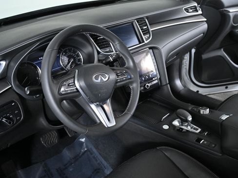 Used 2022 INFINITI QX50 Luxe image 10