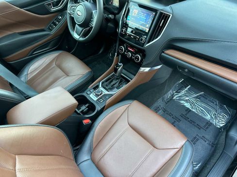 Used 2023 Subaru Forester Touring image 19