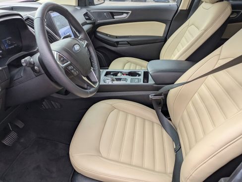 Used 2021 Ford Edge SEL w/ Convenience Package image 25