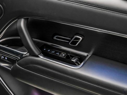 Used 2024 Land Rover Range Rover SE image 87