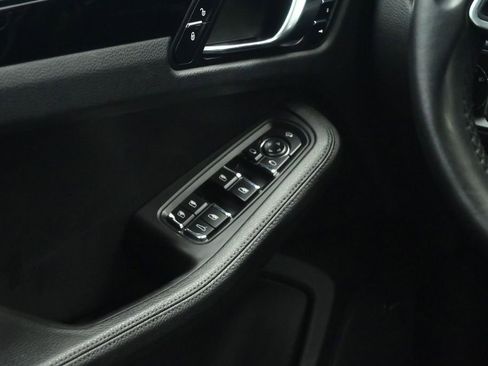 Used 2017 Porsche Macan S AWD/4WD image 41