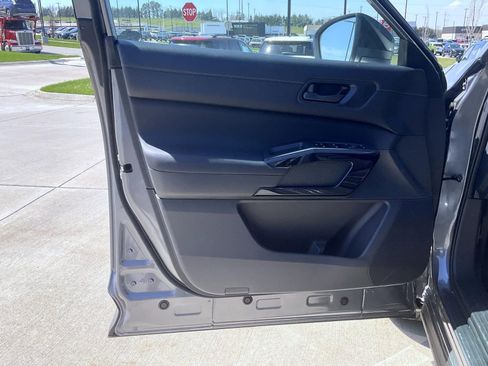 New 2026 Nissan Pathfinder SV AWD/4WD image 10