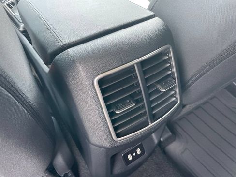 New 2026 Kia Sportage LX FWD image 24