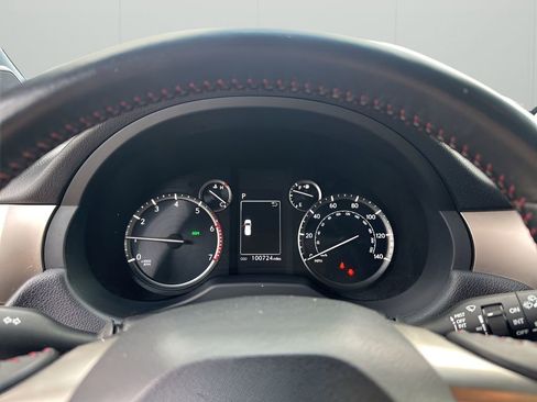 Used 2021 Lexus GX 460 image 34