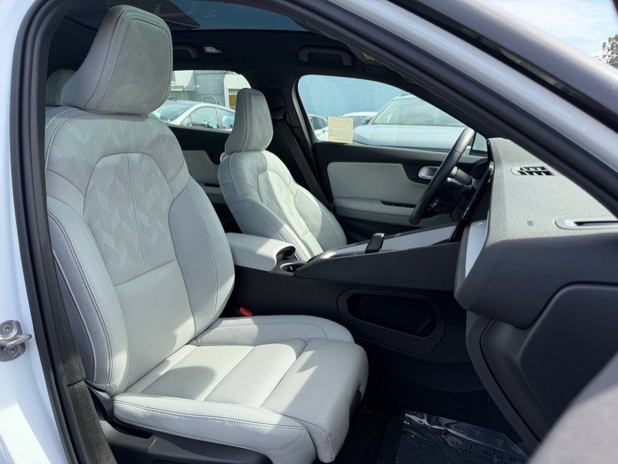 Used 2024 Polestar Polestar 2 AWD/4WD image 30